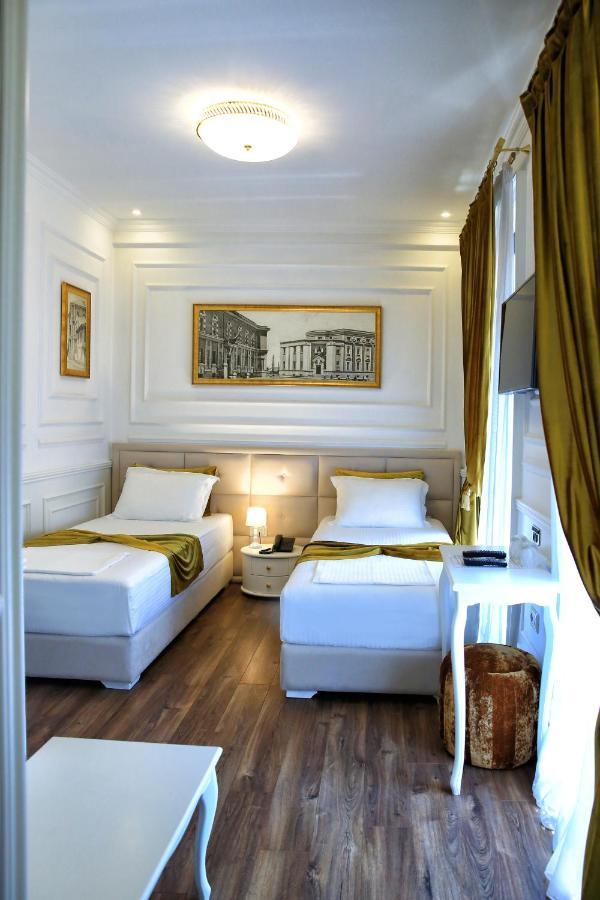 Eler Hotel Tirana Exterior photo