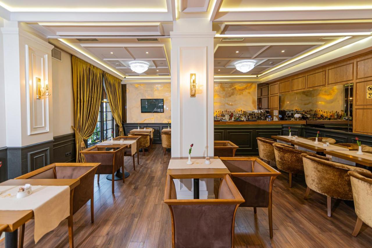 Eler Hotel Tirana Exterior photo